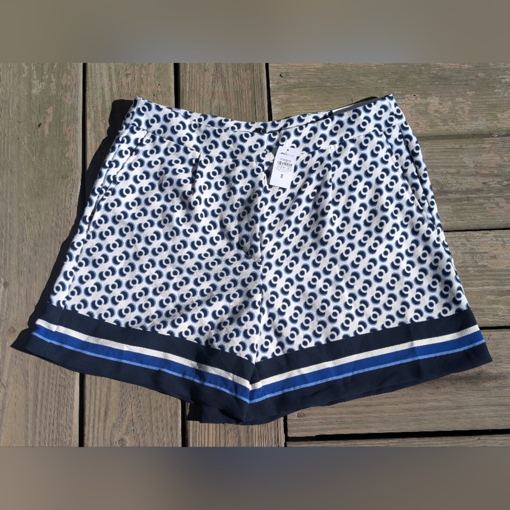 Ann Taylor Drapey Shorts in Black, White, and Blue.  Size 8 NWT